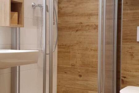 App. 2 Badezimmer